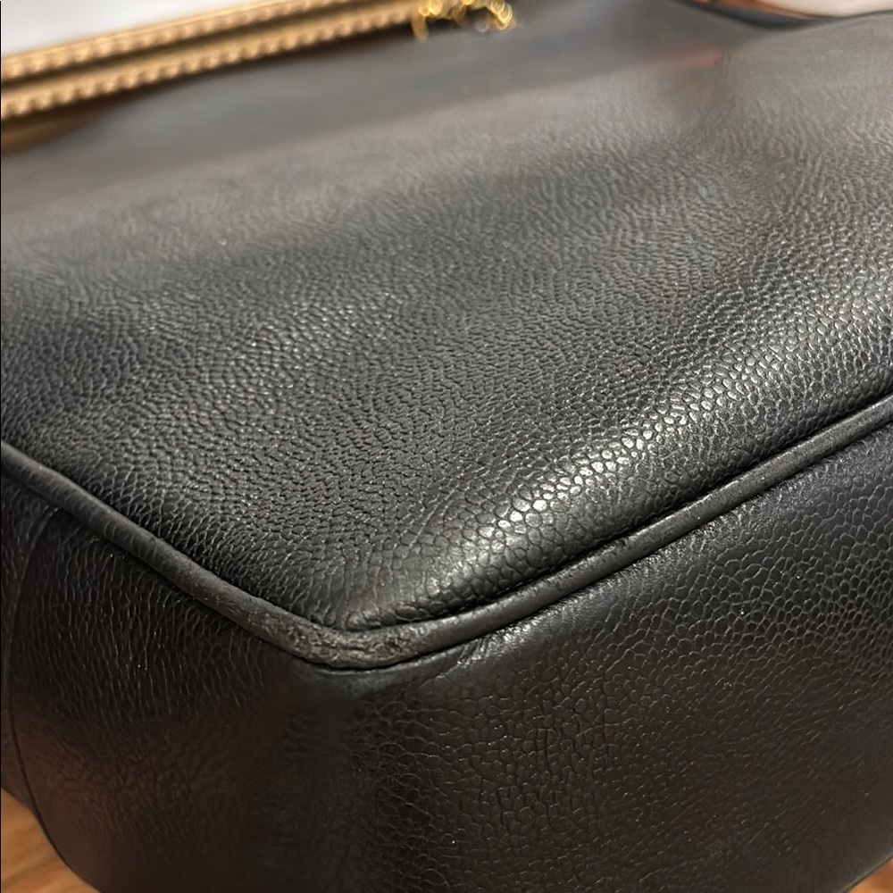 Chanel Black Caviar Shoulder Bag with Gold Hardware - Picture 11 of 16